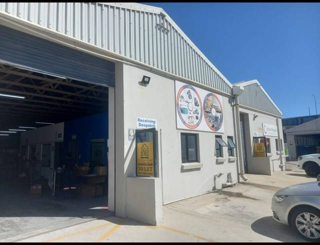 INDUSTRIAL PROPERTY TO RENT IN NORTH END